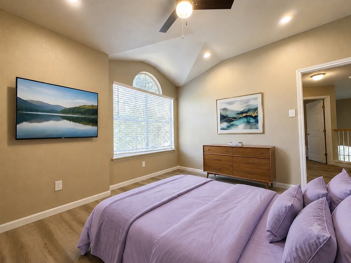4 bed, 1713 sqft, $850 — Photo 4