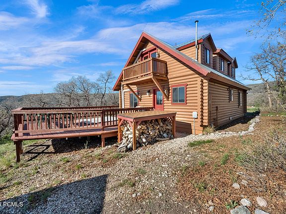 4th image of 9455 Acorn Cir