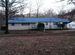 890 Flatwoods Rd, New Johnsonville, TN 37134