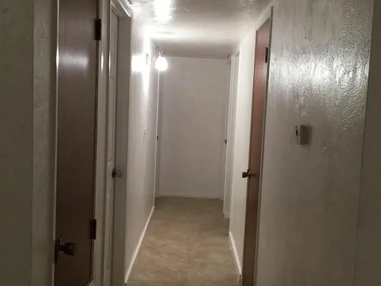 1019 S Demaree St — Photo 10