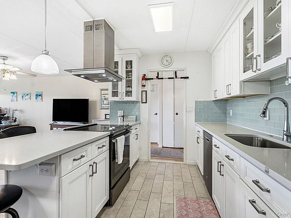 3rd image of 200 High Point Drive #214