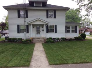805 W Water St, Berne, IN 46711
