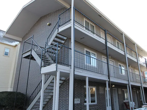 1138 S 29th St APT 3, Omaha, NE 68105