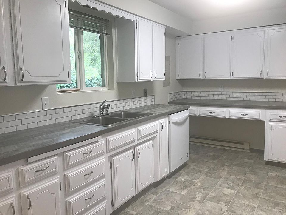1st image of 5444 Schoth St SW #A