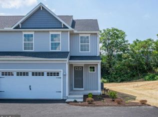 29 Kantner Ln, Shillington, PA 19607