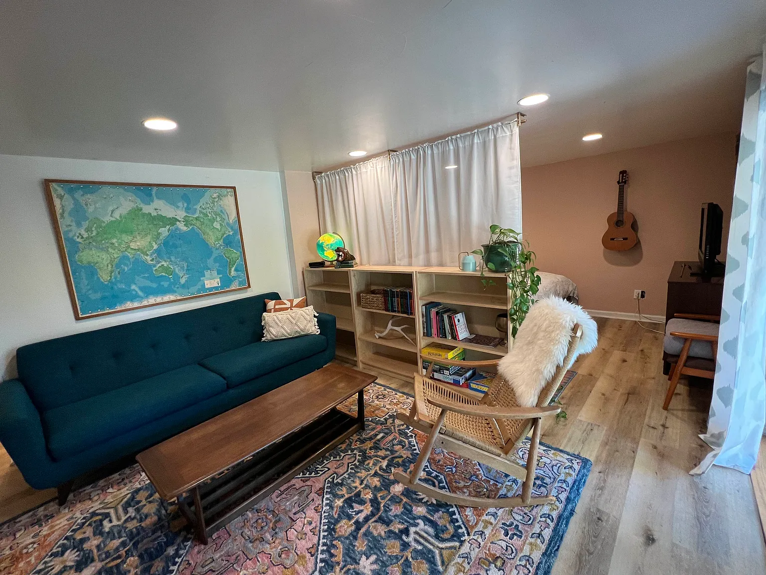 318 Clay St — Photo 4