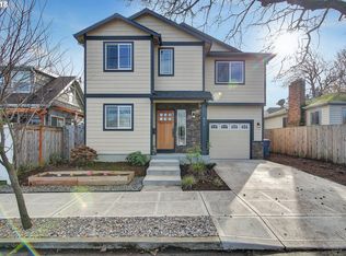 912 N Winchell St, Portland, OR 97217