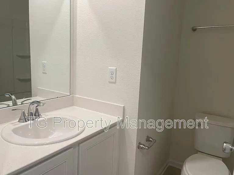 7665 Merchants Way — Photo 11
