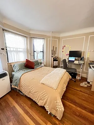 Rented by Corcoran | media 10