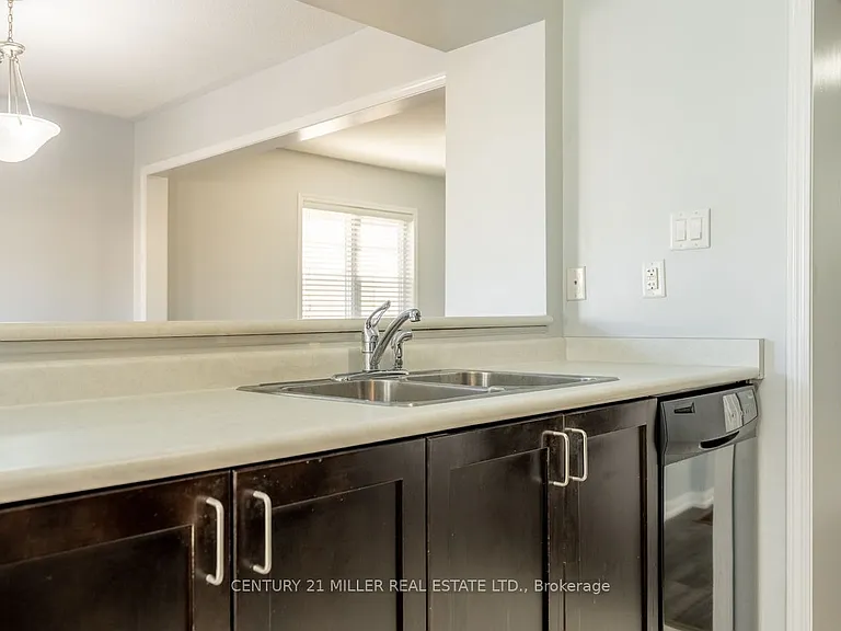 16 Suitor Ct — Photo 9