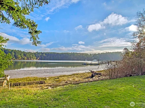 227 De Haro Lane, Friday Harbor, WA 98250