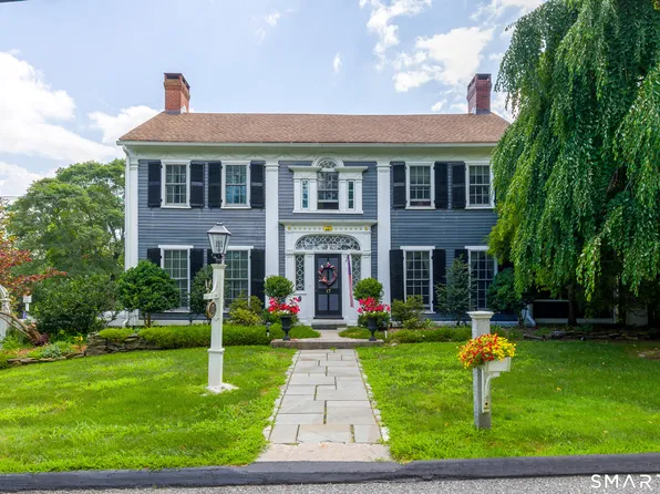 17 Quaddick Road, Thompson, CT 06277