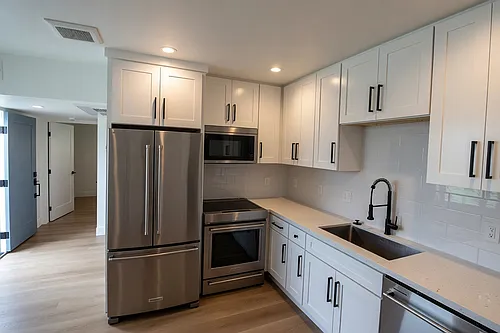 5921 Woodruff Ave #1 Photo 1
