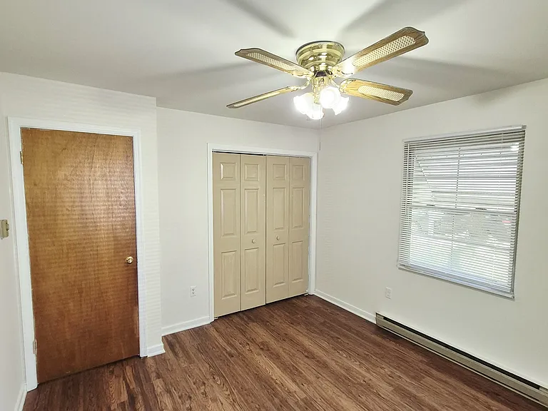 1412 Blair St — Photo 42