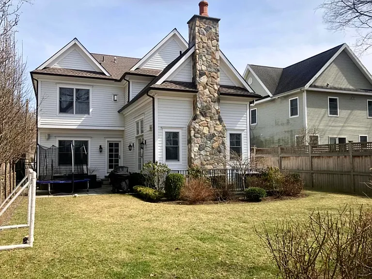 4 Wescott Ct — Photo 16