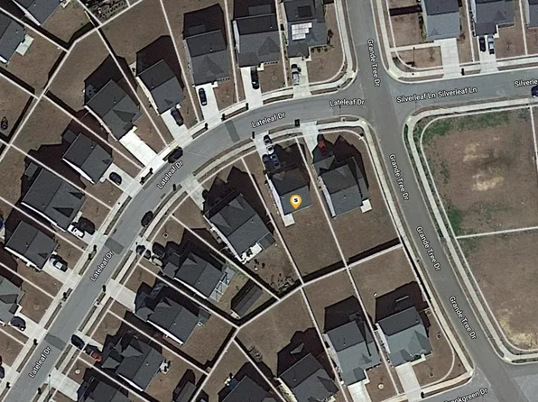 503 Lateleaf Dr, Moncks Corner, SC 29461