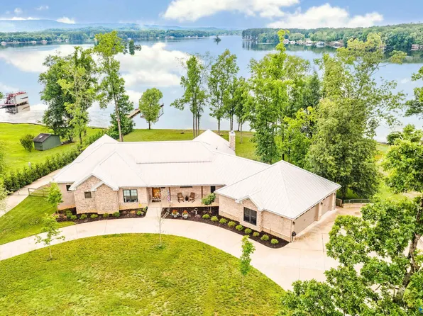 1906.5 Roseberry Dr, Scottsboro, AL 35769