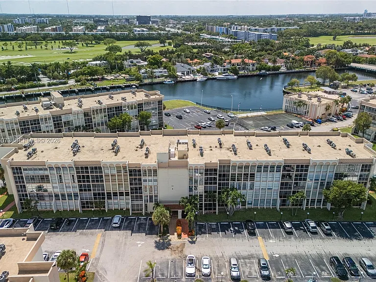701 Three Islands Blvd #206 — Photo 16