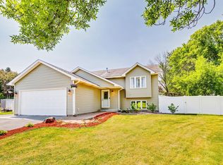 18095 Exeter Pl, Farmington, MN 55024
