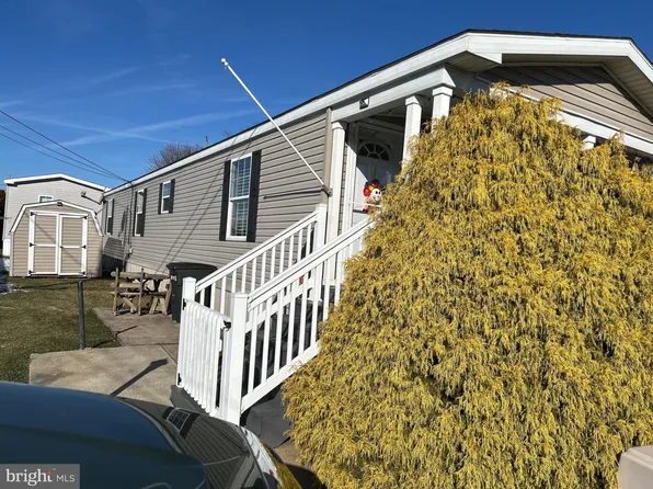 963 Rettew Mill Rd Trlr 26, Ephrata, PA 17522