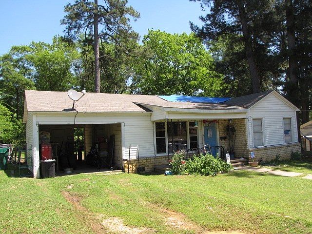1st image of 204 Parnell Dr