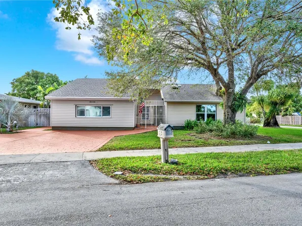 8100 SW 133rd Ct, Miami, FL 33183