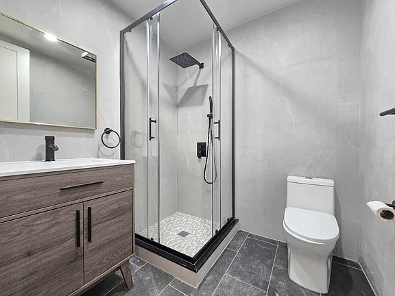 4th image of 166 Martense St #2A