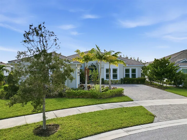 4662 Estates Cir — Photo 100