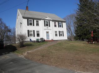 2 Center St APT 1A, Andover, CT 06232