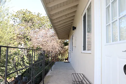 1137 Talbot Ave #4 Photo 1