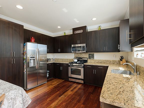 5th image of 27985 Calle Casera #1