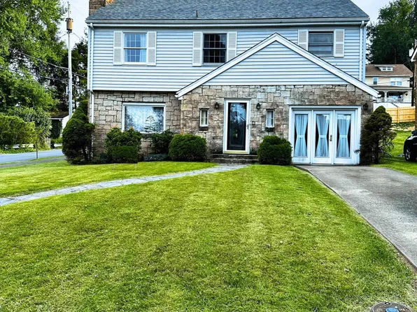 800 8th St, Fairmont, WV 26554