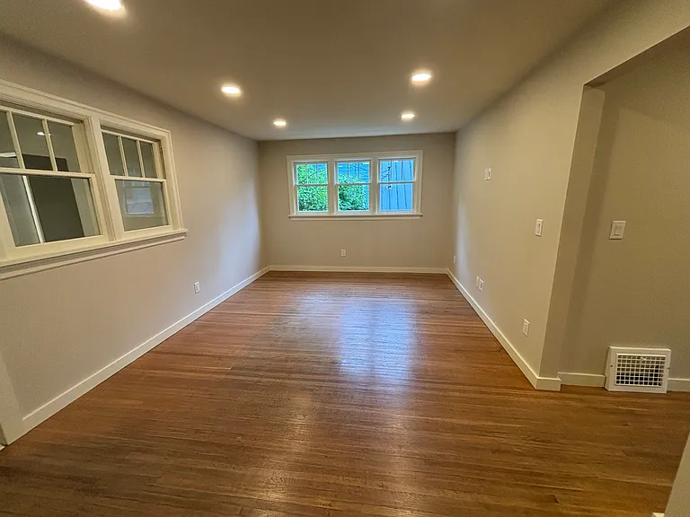 616 Pearl St #2 — Photo 8