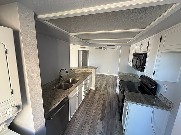 5th image of 7950 E Starlight Way Unit 113