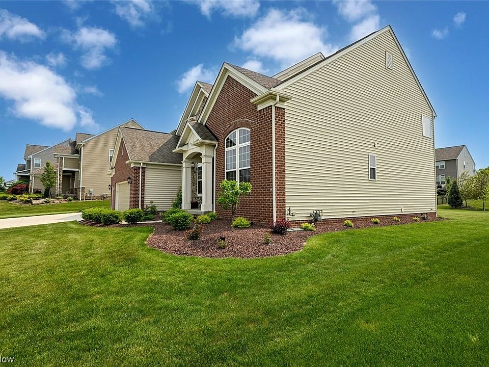 10190 Corbetts Ln, Twinsburg, OH 44087 Zillow