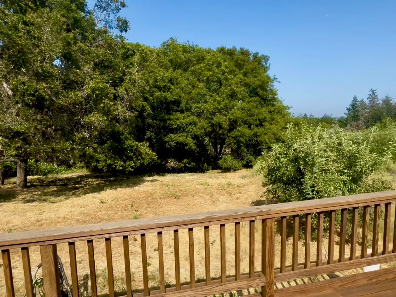 4 bed, 2.5 bath, 1500 sqft, $4,400 — Photo 4