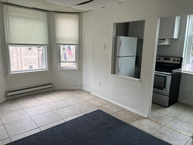 6121 Ridge Ave #1 — Photo 3