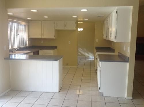 5th image of 3911 W Christy Dr