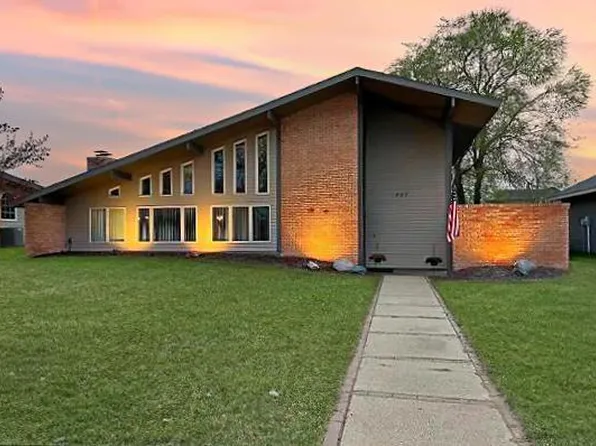 407 7th St SW, Wadena, MN 56482
