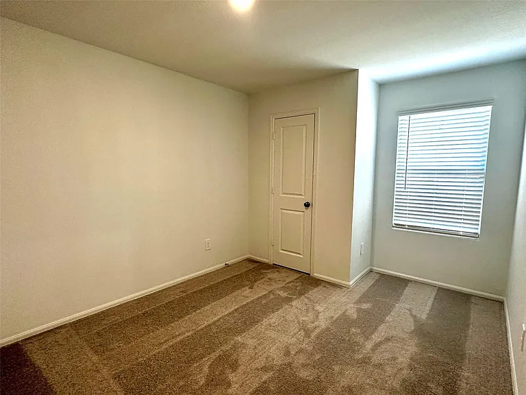325 Birch Blossom Path — Photo 14
