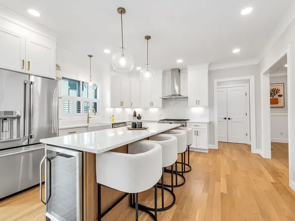 2 Brownson Ter, Jamaica Plain, MA 02130