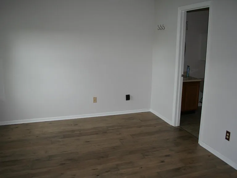 12 X16 MBR looking towards Bathroom