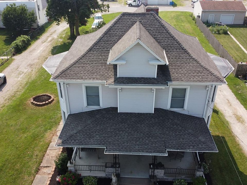 1st image of 224 Southwest St