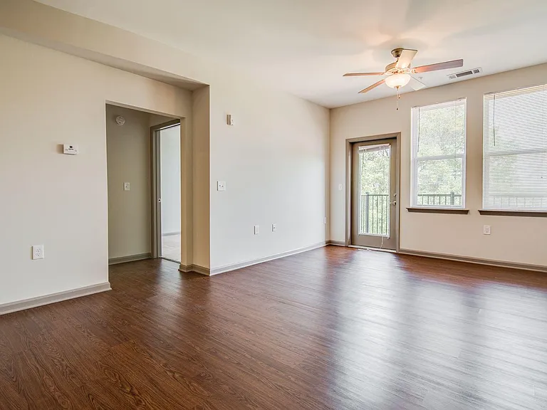 Marvel Apartments — Photo 51