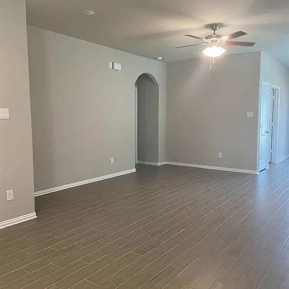 7443 French Quarter Ct — Photo 15
