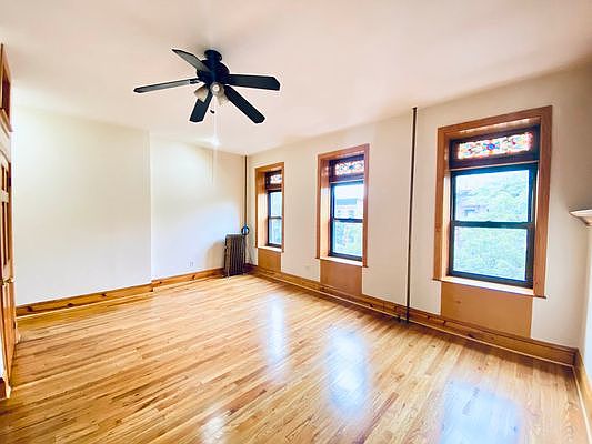 1st image of 186 Hancock St APT 6