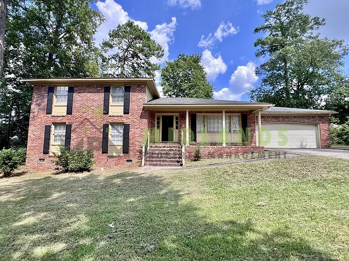 300 Lydgate Dr