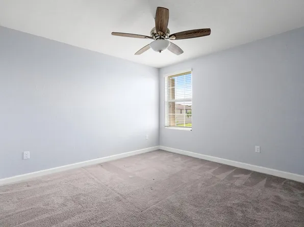 852 Gairloch Lane, Fort Pierce, FL 34947