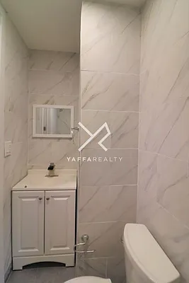 Rented by Yaffa Realty LLC | media 9