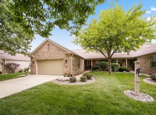 1605 Lakeside Dr UNIT B, Champaign, IL